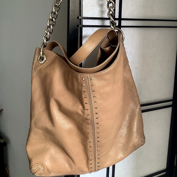 Michael kors “Astor” hobo bag tan with gold studs - Picture 1 of 6